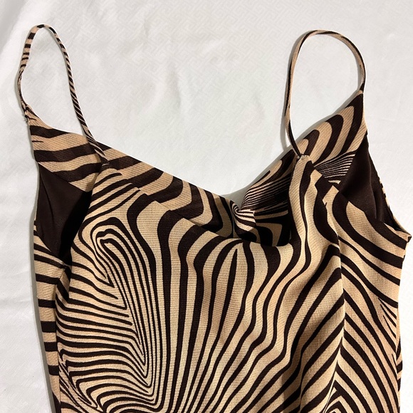 Y2K spaghetti strap Tan and brown dress with long side tail from ms J size M - Picture 8 of 9